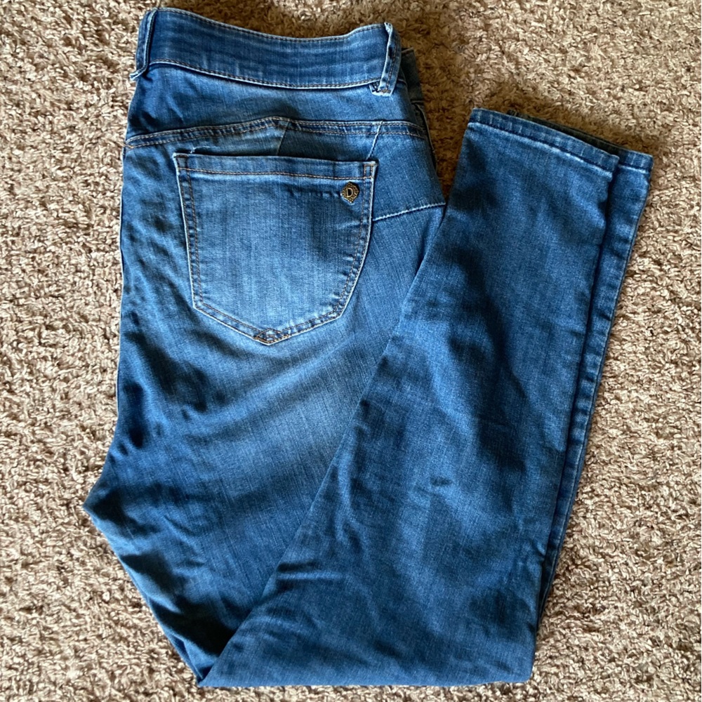 Democracy Skinny Jeans